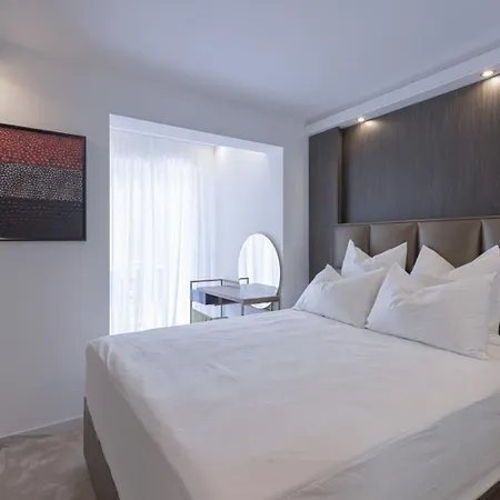 Star Croisette - Sea View