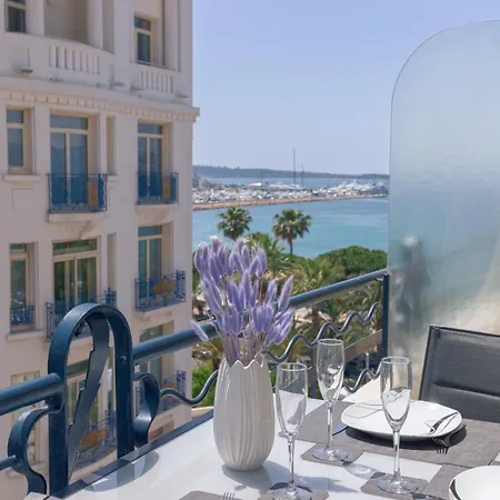 Апартаменты Star Croisette - Sea View *